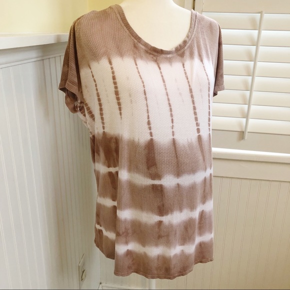A Pea in the Pod Tops - Pea in the Pod White & Tan Tie Dye Maternity Top